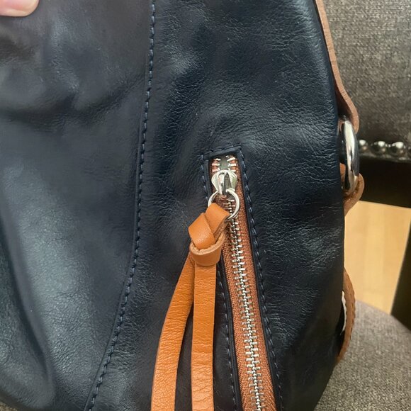 Anna Morellini Italian Leather Shoulder Bag - Picture 4 of 11